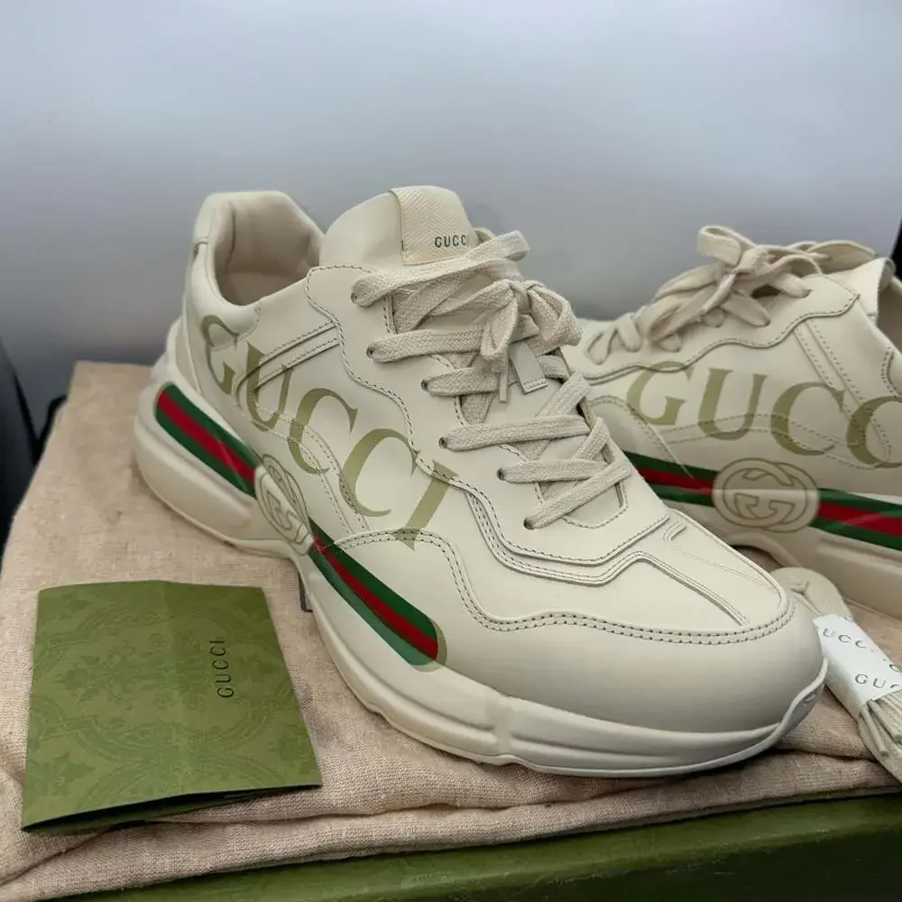 Gucci Men's Rhyton Leather Sneaker with Logo in Ivory